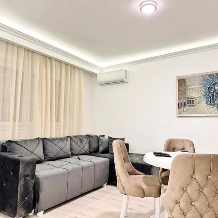 Modern Central Apartments Renovated بلغراد المظهر الخارجي الصورة